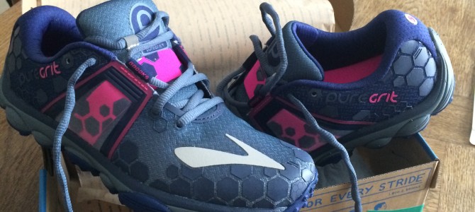 BROOKS PureGrit 4